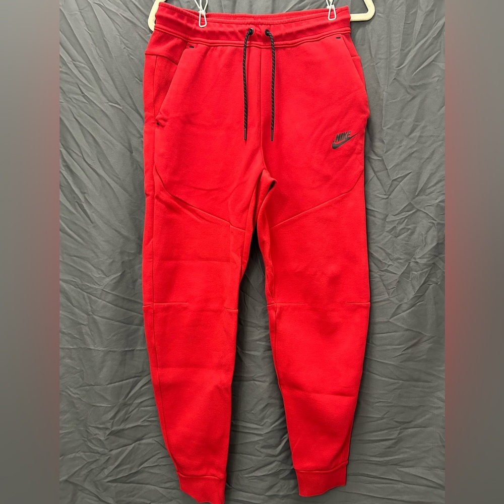 Nike Sportswear Men’s Tech Fleece Joggers